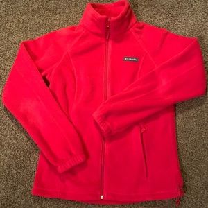 Women’s. Columbia jackets. Full zip. Red.